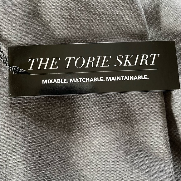 Apt. 9 “Torie Skirt”, Gray. NWT. Size 10. - Picture 6 of 9